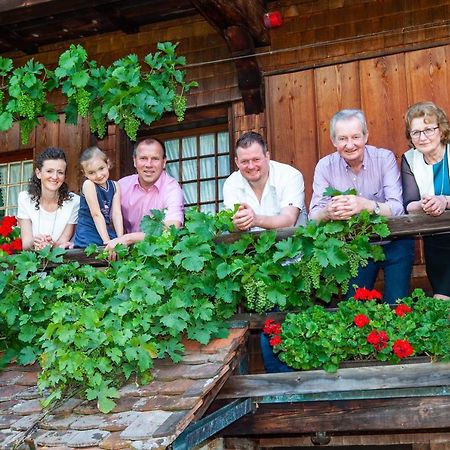 Gasthaus Rebstock Simonswald Exterior foto